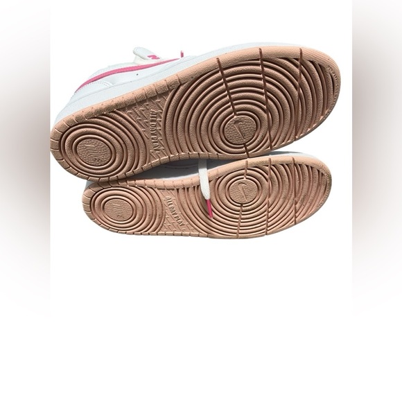 Youth Court Borough Mid2 basketball shoes 5.5Y - Picture 6 of 8